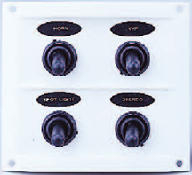 Kunststoff Schalttafel, 12v, 4-Schalter, 15a Sicherungen, Inkl. Labelsatz, Wei&szlig; - L0674044 72dpi - L0674044